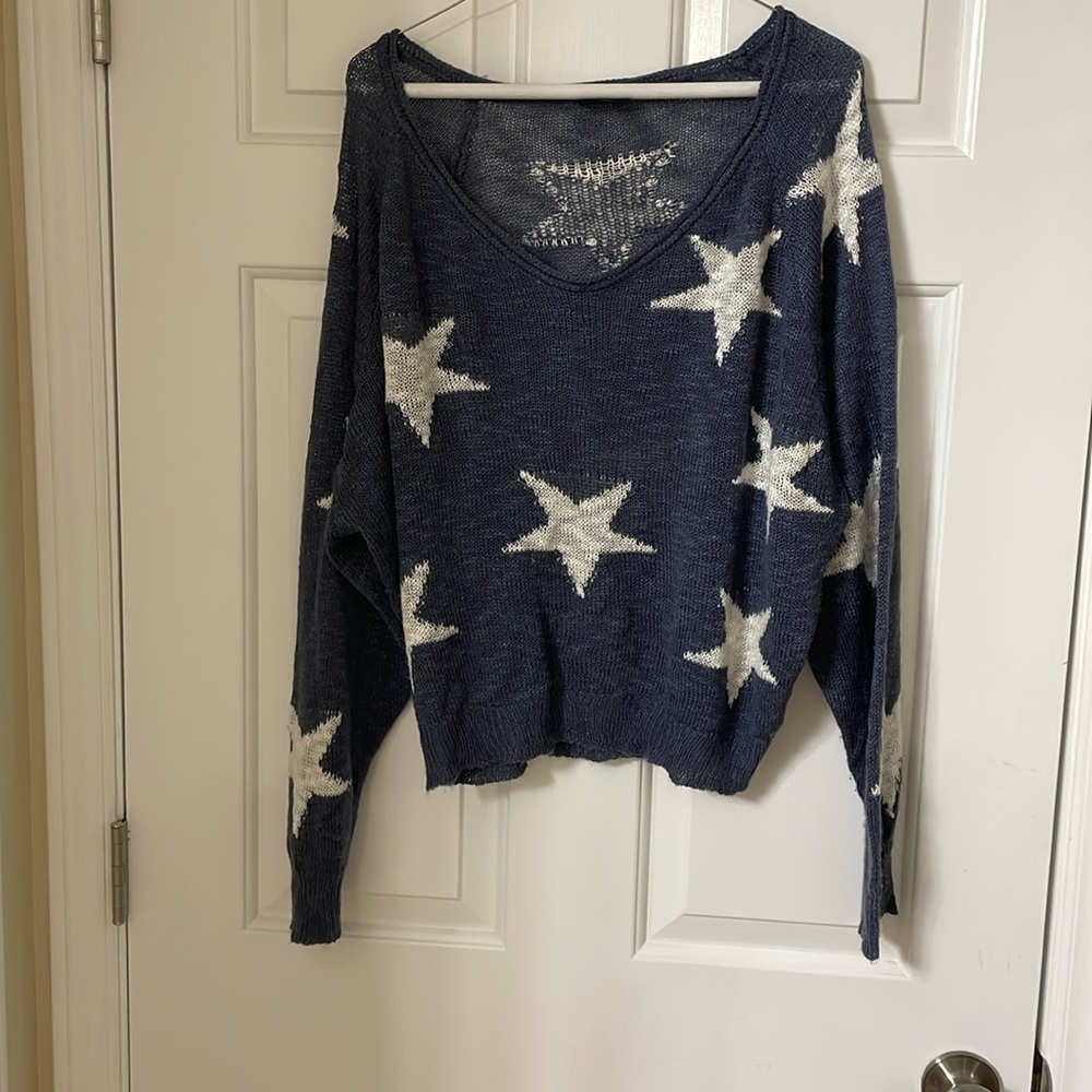 Thin star sweater